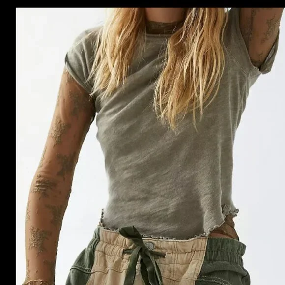 WE THE FREE PEOPLE BE MY BABY TEE TOP SHIRT SAGE GREEN SCALLOPED EDGE NEW L/XL - Picture 3 of 10